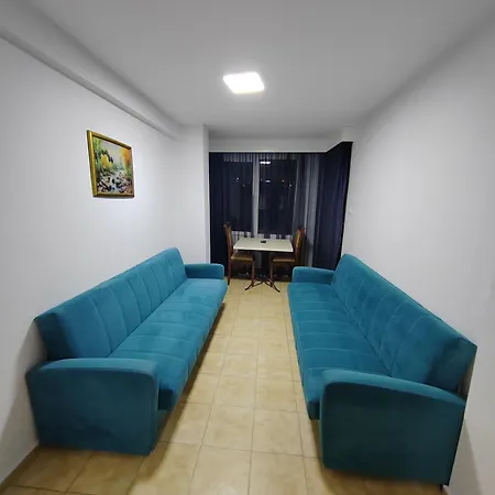 Ξενοδοχείο με διαμερίσματα Alibabam Κουσάντασι