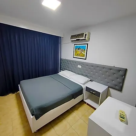 Ξενοδοχείο με διαμερίσματα Alibabam Κουσάντασι